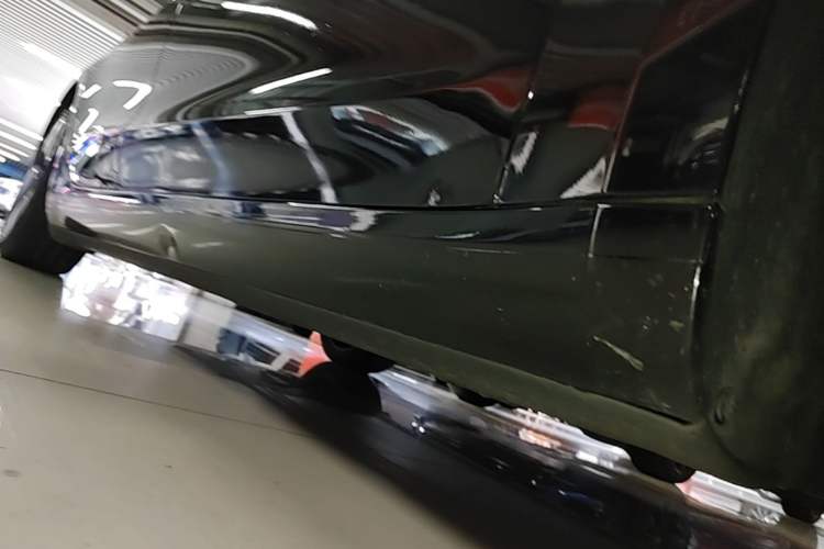 Used Tesla Model 3 2019 Standard Range Rear-Drive Upgraded Version Right Side Sill