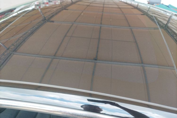 Used Tesla Model 3 2019 Long-Range Rear-Wheel-Drive Version Roof