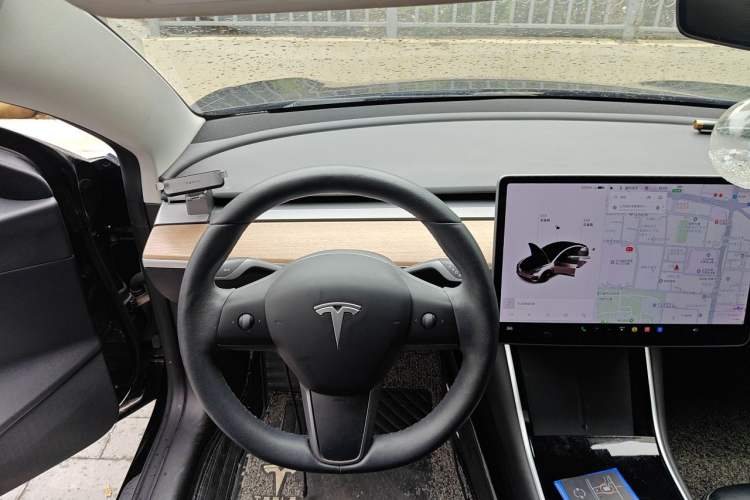 Used Tesla Model 3 2019 Standard Range Rear-Drive Upgraded Version Steering Wheel