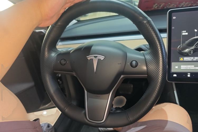 Used Tesla Model 3 2019 Standard Range Rear-Drive Upgraded Version Steering Wheel
