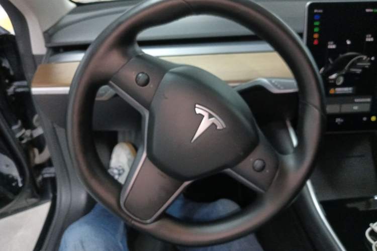 Used Tesla Model 3 2019 Long-Range Rear-Wheel-Drive Version Steering Wheel