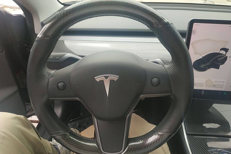 Used Tesla Model 3 2019 Long-Range All-Wheel-Drive Version Steering Wheel