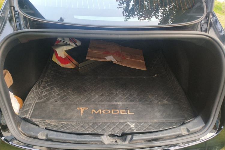 Used Tesla Model 3 2019 Standard Range Rear-Drive Upgraded Version Trunk