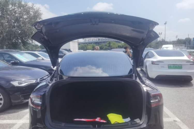 Used Tesla Model 3 2019 Standard Range Rear-Drive Upgraded Version Trunk