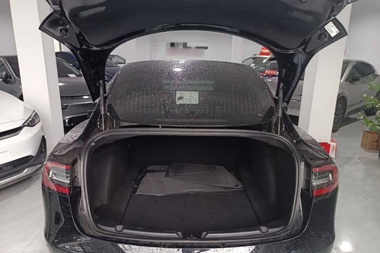 Used Tesla Model 3 2019 Long-Range All-Wheel-Drive Version Trunk