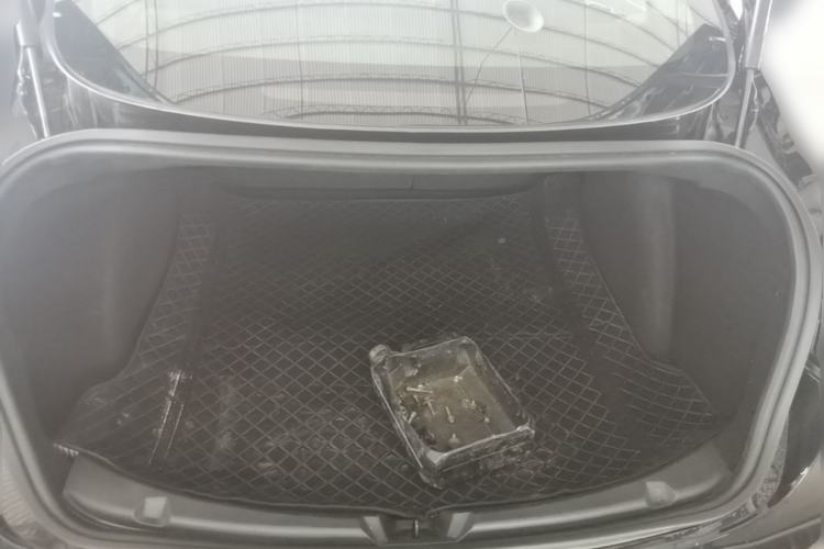 Used Tesla Model 3 2019 Long-Range Rear-Wheel-Drive Version Trunk