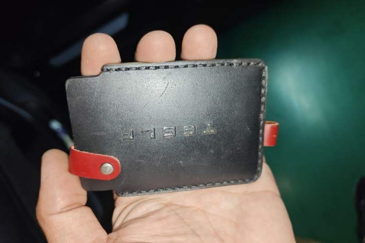 Used Tesla Model 3 2019 Long-Range Rear-Wheel-Drive Version Vehicle Key