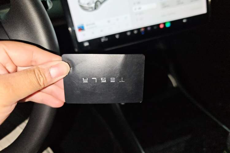 Used Tesla Model 3 2019 Long-Range Rear-Wheel-Drive Version Vehicle Key