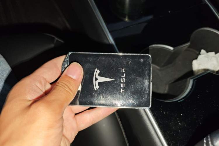 Used Tesla Model 3 2019 Standard Range Rear-Drive Upgraded Version Vehicle Key