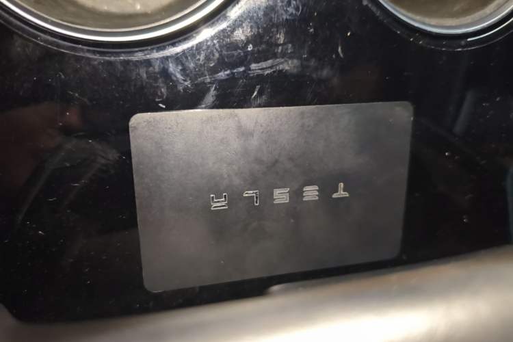 Used Tesla Model 3 2019 Long-Range Rear-Wheel-Drive Version Vehicle Key