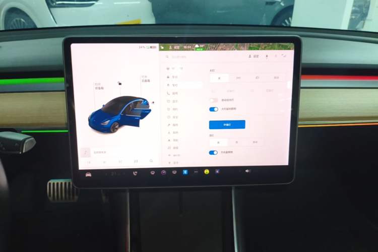 Used Tesla Model 3 2019 Long-Range Rear-Wheel-Drive Version Audio And AC Panel