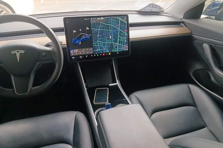 Used Tesla Model 3 2019 Standard Range Rear-Drive Upgraded Version Audio And AC Panel
