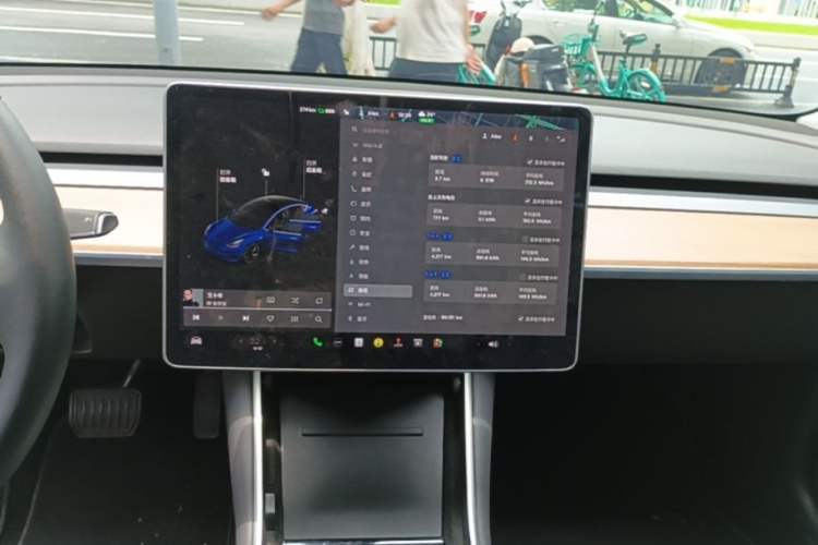Used Tesla Model 3 2019 Standard Range Rear-Wheel Drive Upgraded Version (60 kWh) Audio And AC Panel