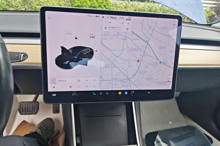 Used Tesla Model 3 2019 Long-Range Rear-Wheel-Drive Version Audio And AC Panel