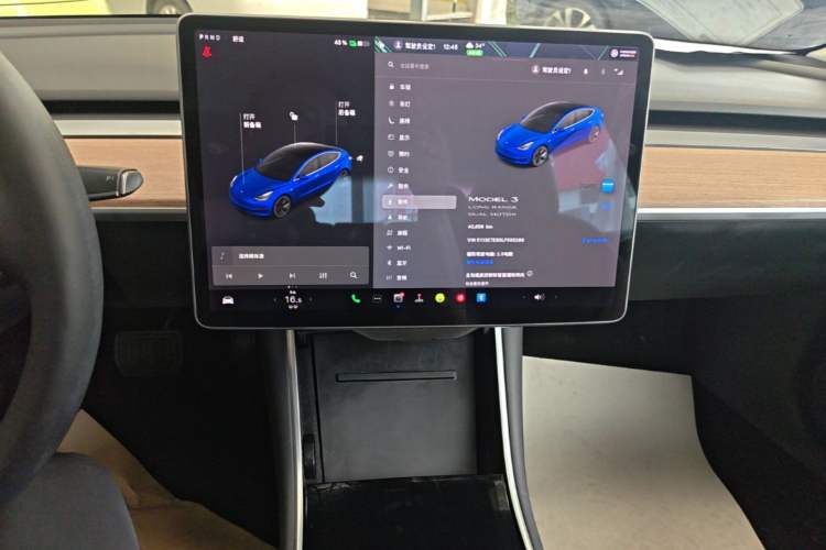 Used Tesla Model 3 2019 Long-Range All-Wheel-Drive Version Audio And AC Panel
