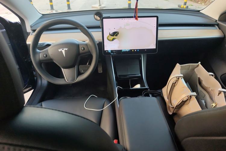 Used Tesla Model 3 2019 Standard Range Rear-Drive Upgraded Version Center Console