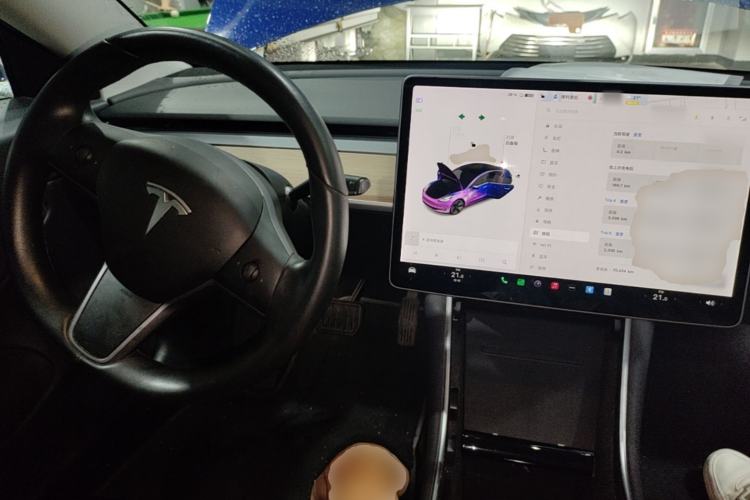 Used Tesla Model 3 2019 Long-Range Rear-Wheel-Drive Version Center Console