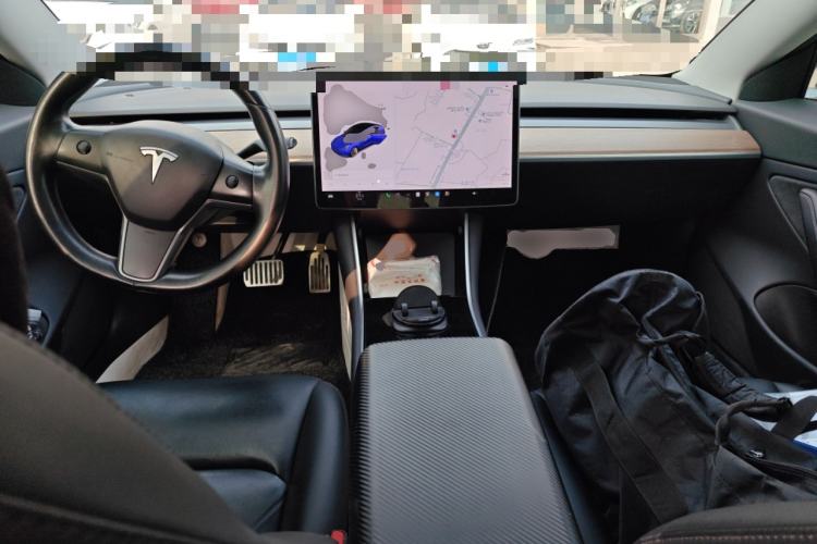 Used Tesla Model 3 2019 Long-Range Rear-Wheel-Drive Version Center Console