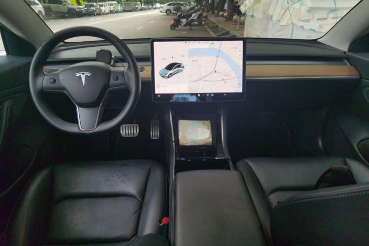 Used Tesla Model 3 2019 Performance High-Performance All-Wheel-Drive Version Center Console