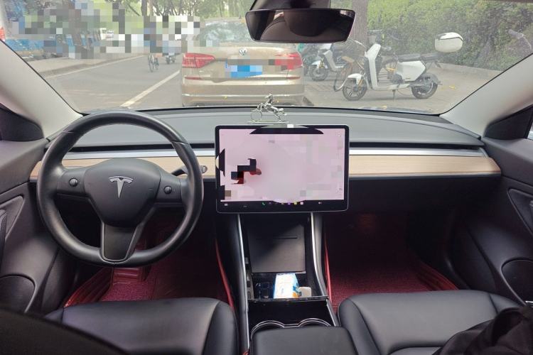 Used Tesla Model 3 2019 Long-Range Rear-Wheel-Drive Version Center Console