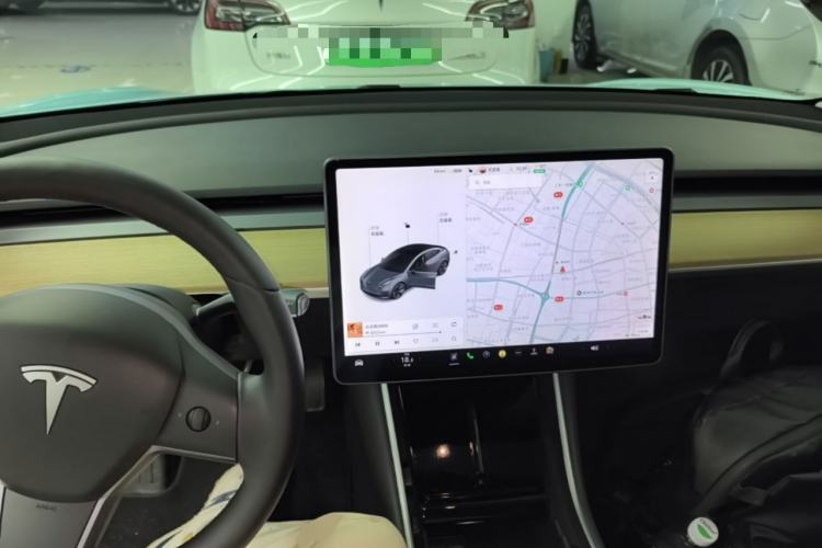 Used Tesla Model 3 2019 Long-Range Rear-Wheel-Drive Version Center Console