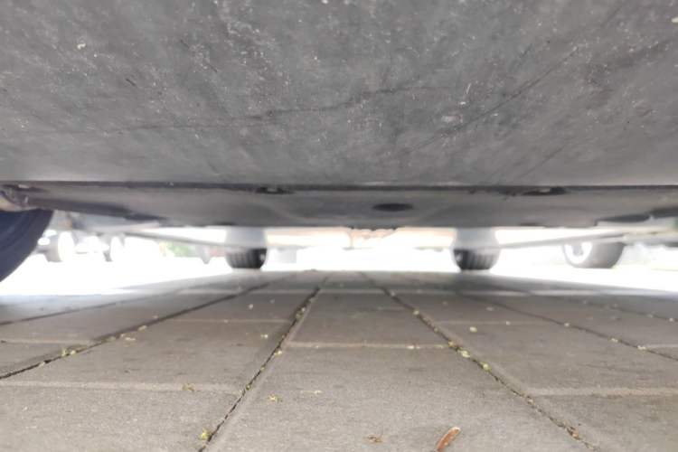 Used Tesla Model 3 2019 Long-Range All-Wheel-Drive Version Chassis Front