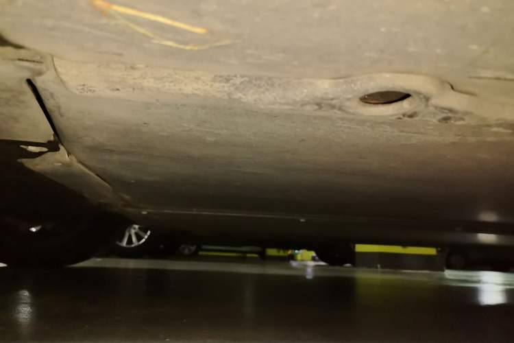 Used Tesla Model 3 2019 Long-Range Rear-Wheel-Drive Version Chassis Front Left