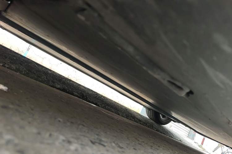 Used Tesla Model 3 2019 Long-Range Rear-Wheel-Drive Version Chassis Front Left