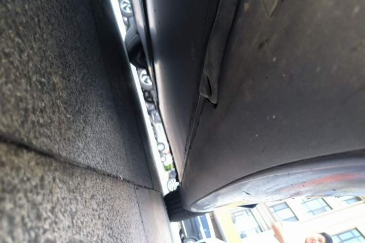 Used Tesla Model 3 2019 Standard Range Rear-Drive Upgraded Version Chassis Front Left