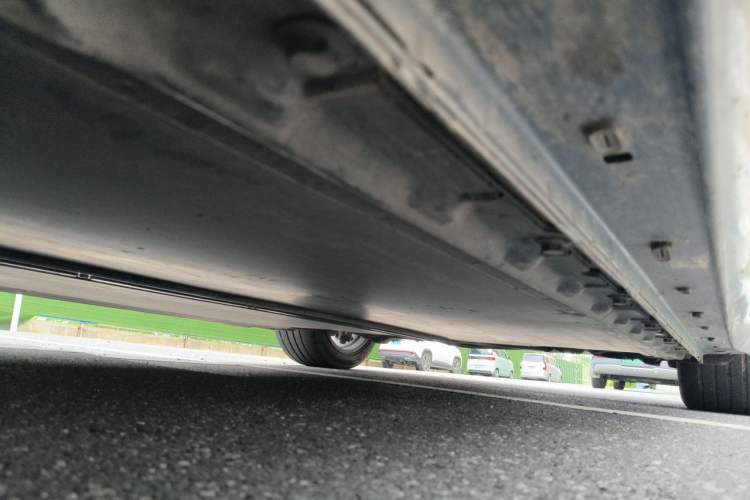 Used Tesla Model 3 2019 Long-Range Rear-Wheel-Drive Version Chassis Front Left