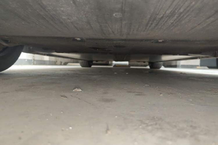 Used Tesla Model 3 2019 Standard Range Rear-Drive Upgraded Version Chassis Front