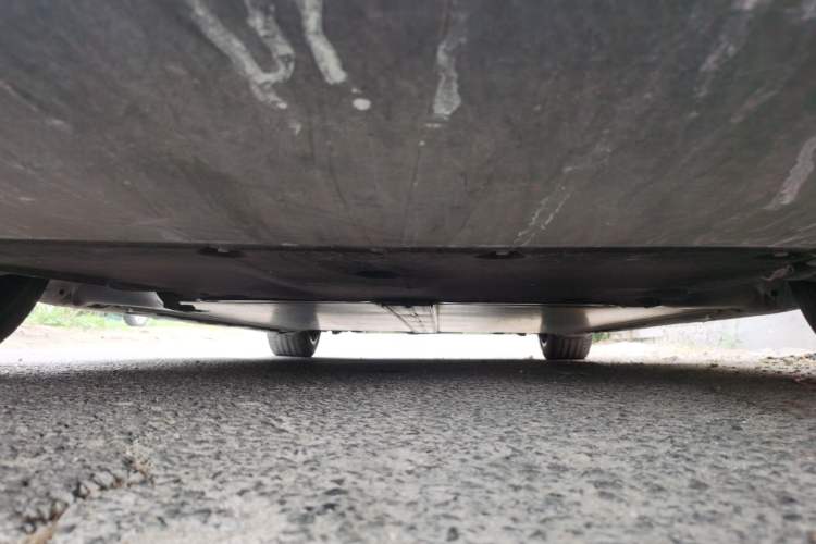 Used Tesla Model 3 2019 Standard Range Rear-Drive Upgraded Version Chassis Front