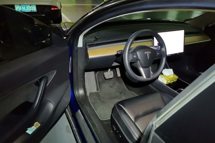 Used Tesla Model 3 2019 Long-Range Rear-Wheel-Drive Version Driver Seat