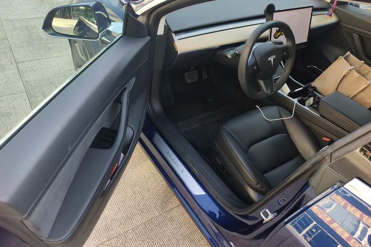 Used Tesla Model 3 2019 Standard Range Rear-Drive Upgraded Version Driver Seat