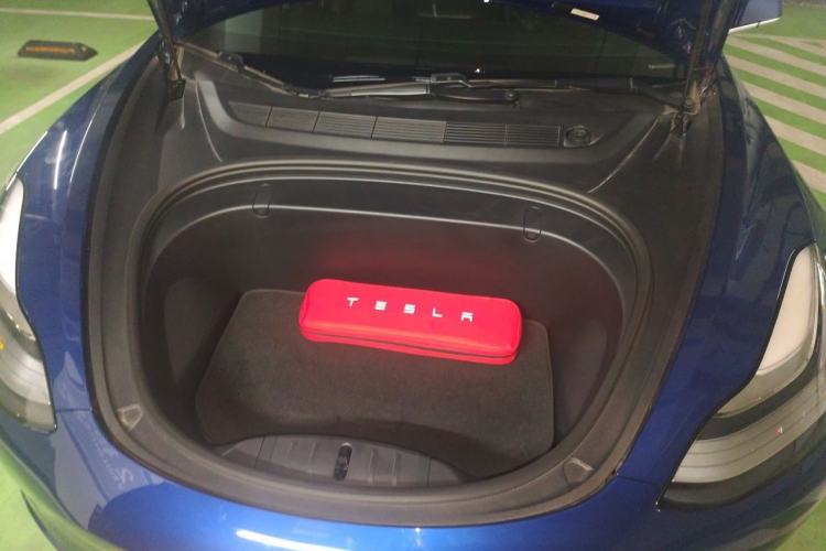 Used Tesla Model 3 2019 Long-Range Rear-Wheel-Drive Version Engine Bay
