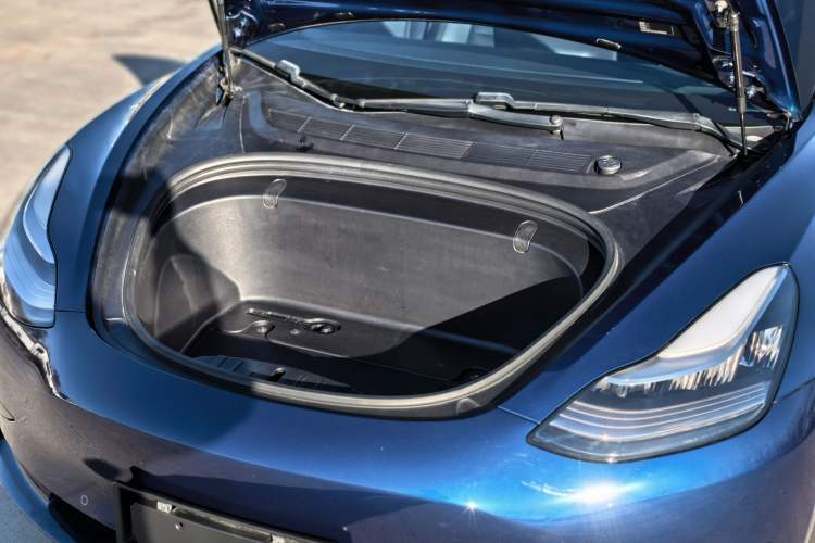 Used Tesla Model 3 2019 Standard Range Rear-Drive Upgraded Version Engine Bay