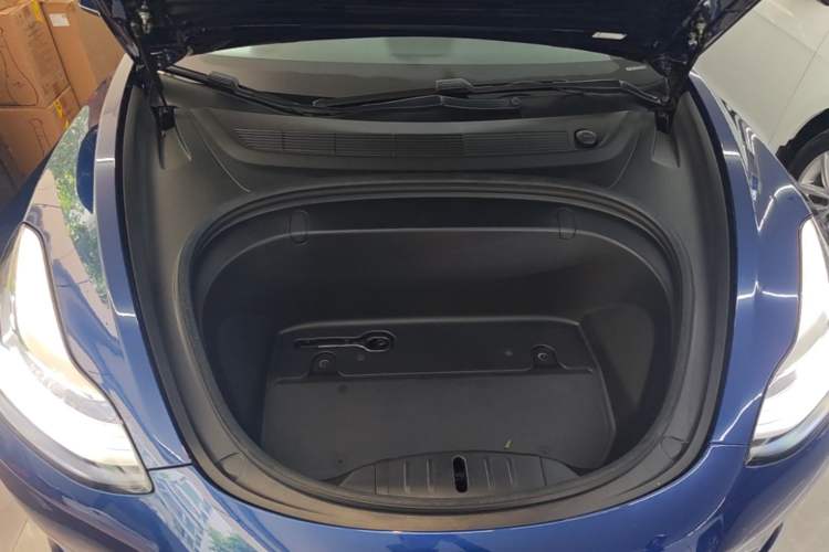 Used Tesla Model 3 2019 Standard Range Rear-Wheel Drive Upgraded Version (52 kWh) Engine Bay