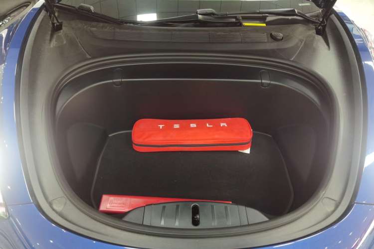Used Tesla Model 3 2019 Long-Range All-Wheel-Drive Version Engine Bay