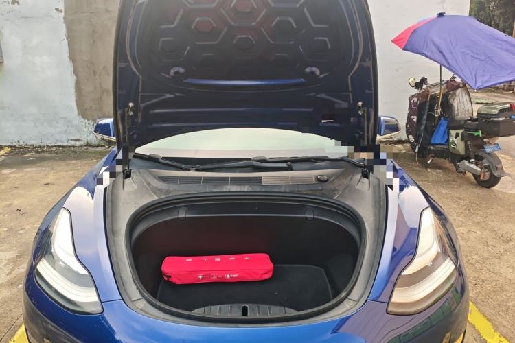 Used Tesla Model 3 2019 Long-Range Rear-Wheel-Drive Version Engine Bay