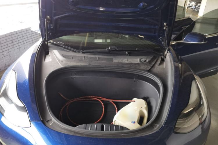 Used Tesla Model 3 2019 Long-Range Rear-Wheel-Drive Version Engine Bay