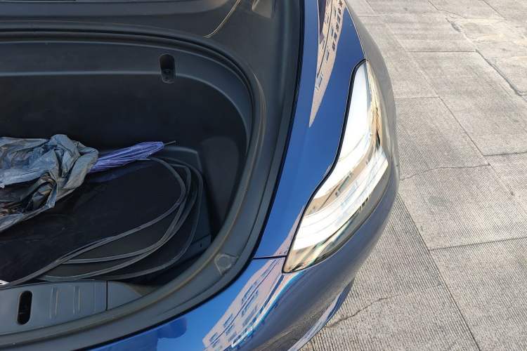 Used Tesla Model 3 2019 Standard Range Rear-Drive Upgraded Version Engine Bay Left