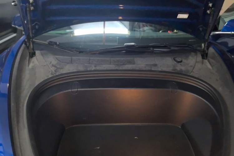 Used Tesla Model 3 2019 Long-Range Rear-Wheel-Drive Version Engine Bay
