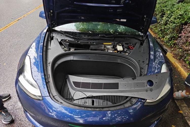 Used Tesla Model 3 2019 Long-Range All-Wheel-Drive Version Engine Bay