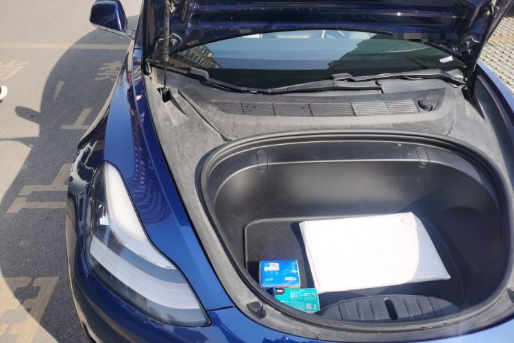 Used Tesla Model 3 2019 Long-Range Rear-Wheel-Drive Version Engine Bay Right