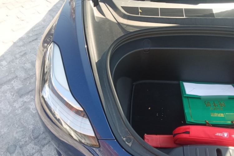 Used Tesla Model 3 2019 Long-Range Rear-Wheel-Drive Version Engine Bay Right