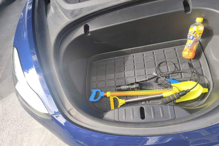 Used Tesla Model 3 2019 Standard Range Rear-Drive Upgraded Version Engine Bay Right