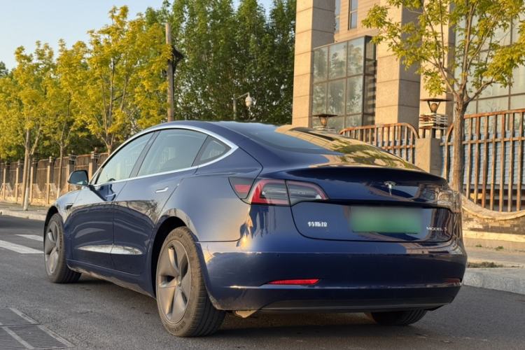 Used Tesla Model 3 2019 Standard Range Rear-Drive Upgraded Version Exterior 2