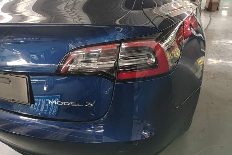 Used Tesla Model 3 2019 Standard Range Rear-Drive Upgraded Version Exterior 3