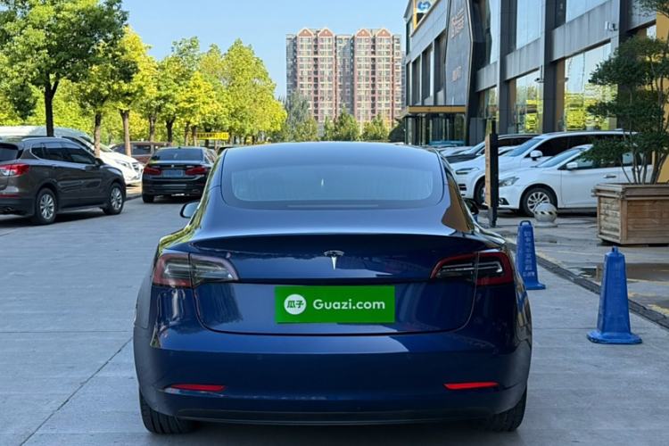 Used Tesla Model 3 2019 Long-Range Rear-Wheel-Drive Version Exterior 4