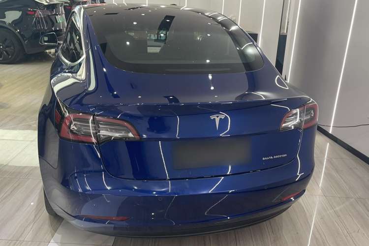 Used Tesla Model 3 2019 Long-Range Rear-Wheel-Drive Version Exterior 4